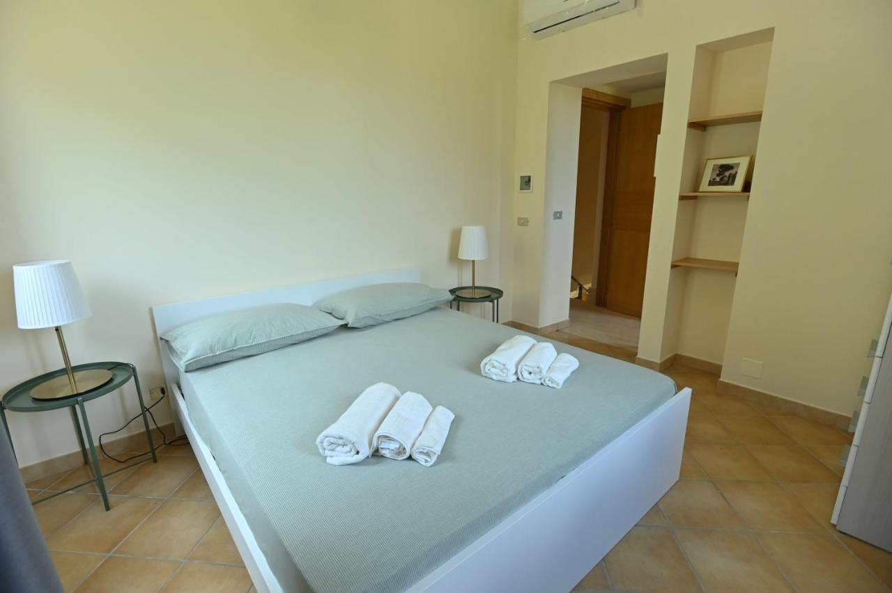 Villa Petrinum B&B Mondragone Esterno foto